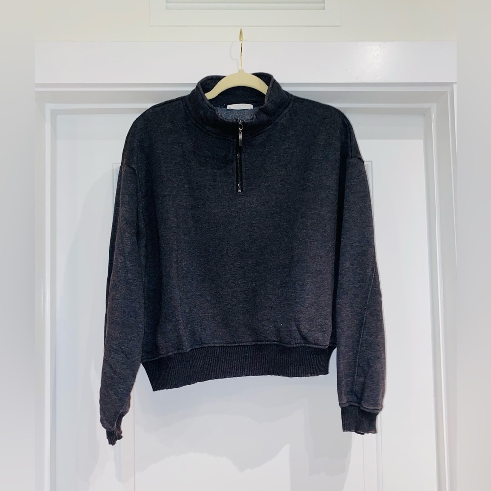Women's Charcoal Gray Pullover Top - Picture 3 of 3